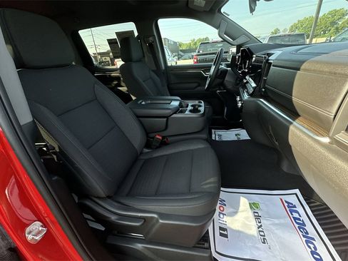 Used 2024 GMC Sierra 1500 Elevation image 23