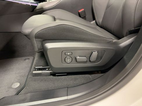 New 2026 BMW X3 xDrive30 w/ M Sport Package image 12