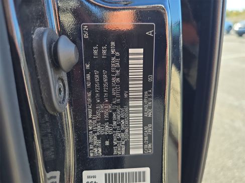 Used 2024 Toyota Sienna XLE image 31