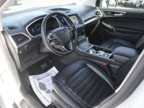 Certified 2020 Ford Edge SEL image 8