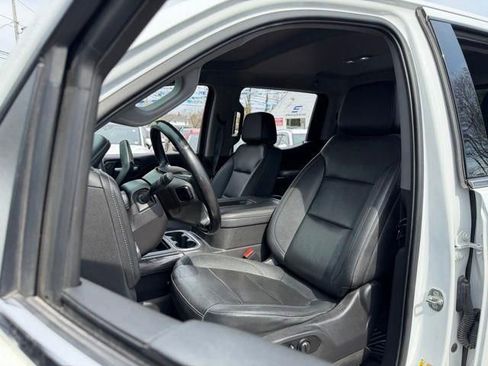 Used 2021 Chevrolet Silverado 1500 LTZ w/ Z71 Off-Road Package AWD/4WD image 23