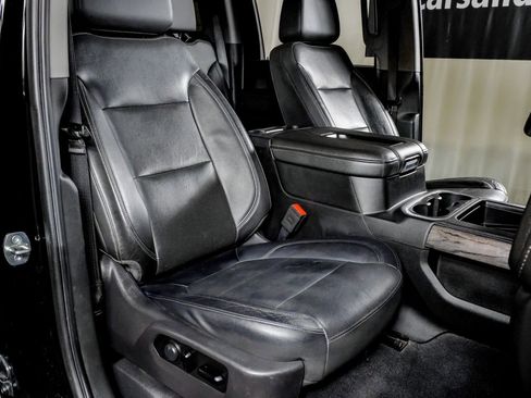 Used 2020 Chevrolet Silverado 3500 LTZ w/ LTZ Plus Package AWD/4WD image 30