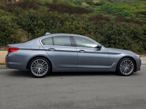 Used 2018 BMW 530e image 4