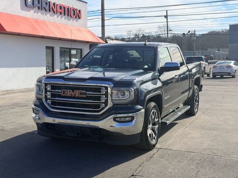 Used 2018 GMC Sierra 1500 SLT w/ SLT Premium Package image 10