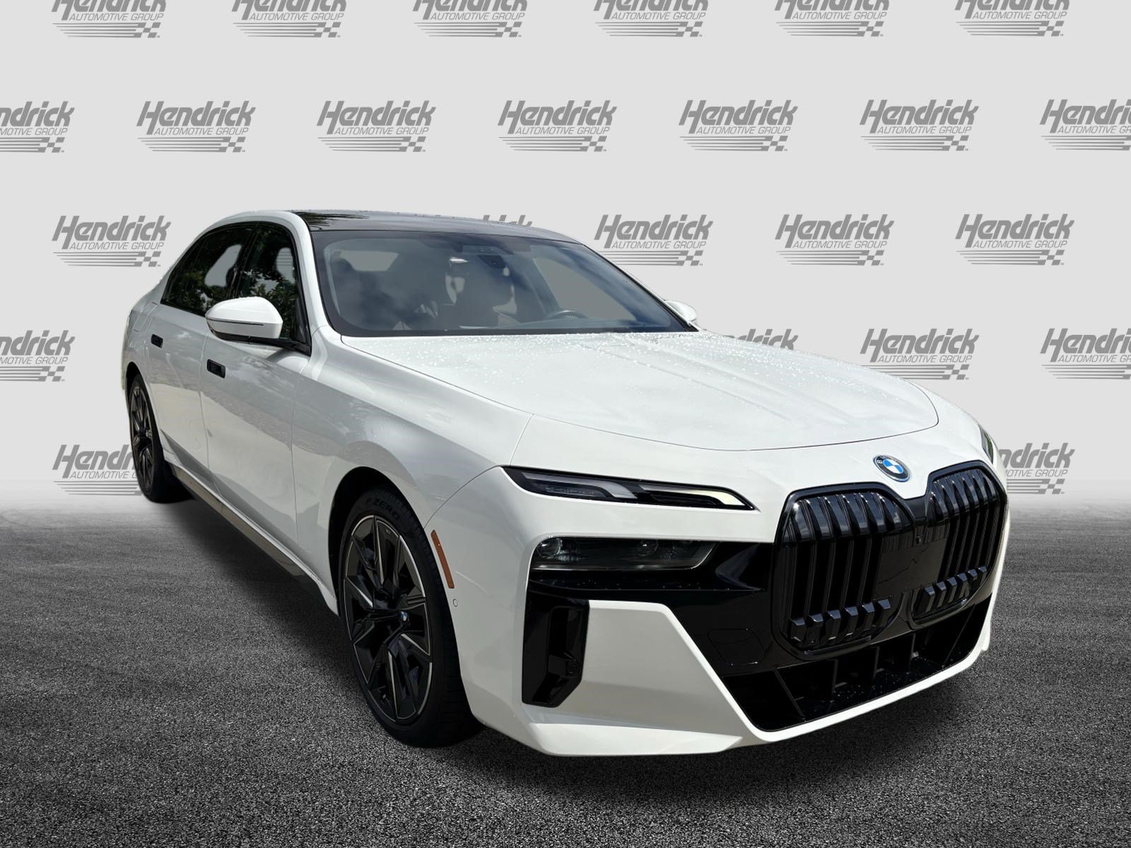 Certified 2024 BMW i7 xDrive60 AWD/4WD image 2