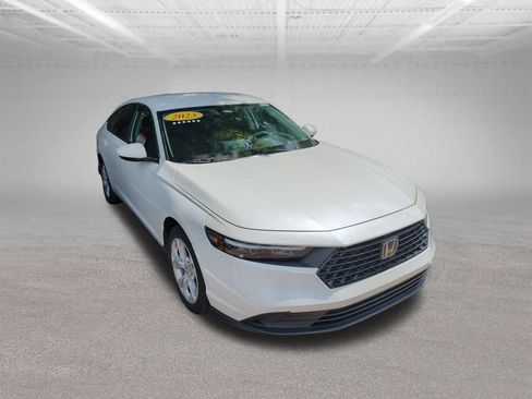 Used 2023 Honda Accord LX image 18