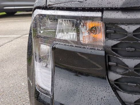 New 2025 Ford Maverick XLT w/ XLT Luxury Package image 10