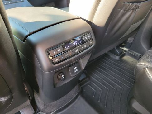 Used 2023 Hyundai Palisade Limited w/ Cargo Package image 29