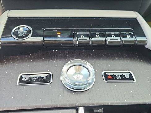 New 2026 Lincoln Navigator Black Label image 18