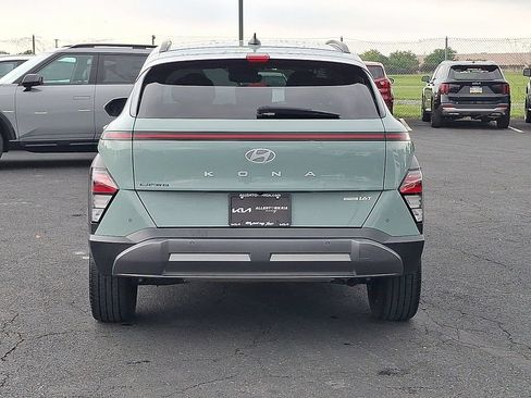 Used 2024 Hyundai Kona Limited AWD/4WD image 5