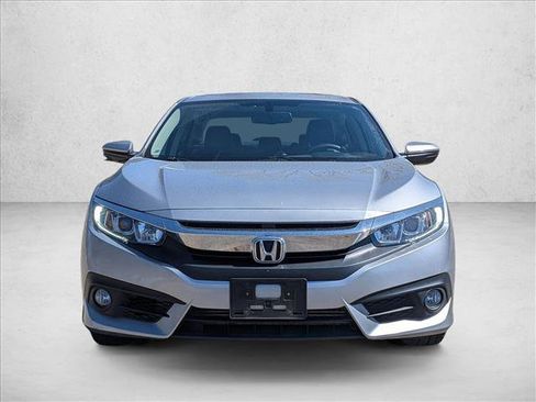 Used 2018 Honda Civic EX-L image 2