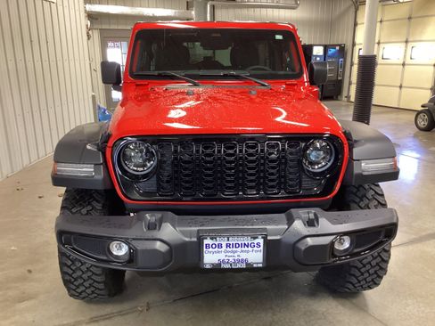 Used 2025 Jeep Wrangler Unlimited Sport S 4xe AWD/4WD image 8