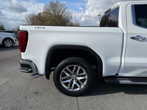 Used 2019 GMC Sierra 1500 SLT w/ SLT Premium Package image 40