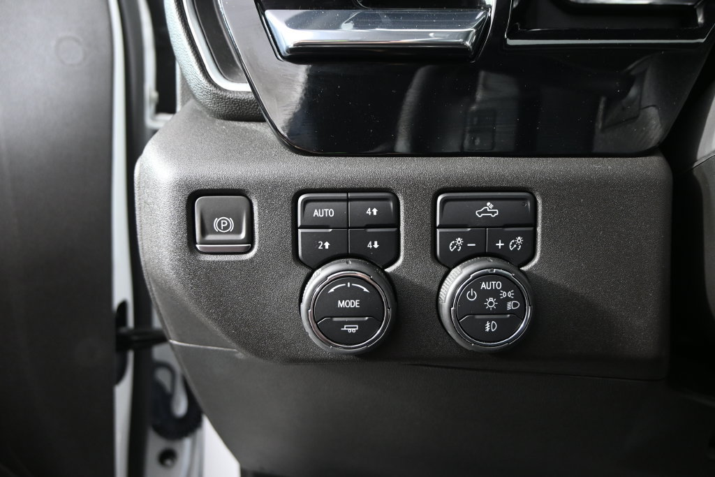 Used 2024 Chevrolet Silverado 1500 RST AWD/4WD image 23