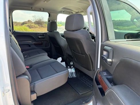 Used 2015 GMC Sierra 1500 SLE w/ SLE Value Package AWD/4WD image 13