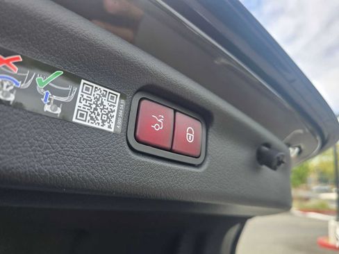 Certified 2026 Mercedes-Benz C 300 Sedan image 16