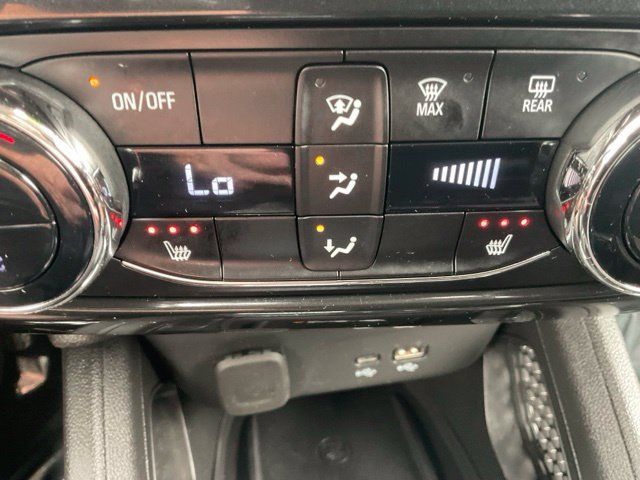 Used 2024 Chevrolet TrailBlazer LT w/ Convenience Package AWD/4WD image 20