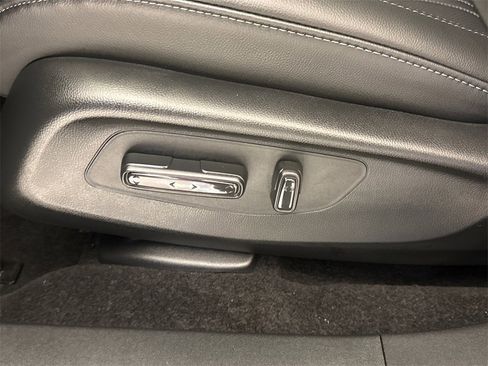 New 2026 Honda HR-V EX-L image 23