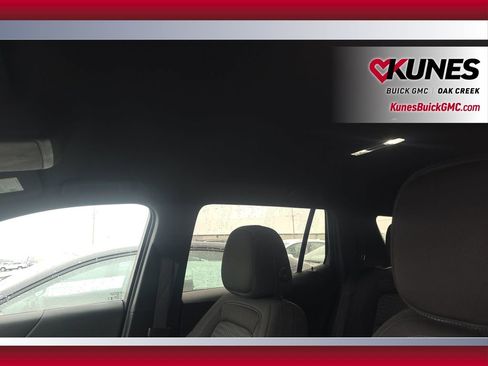 Used 2025 Chevrolet Equinox LT image 15