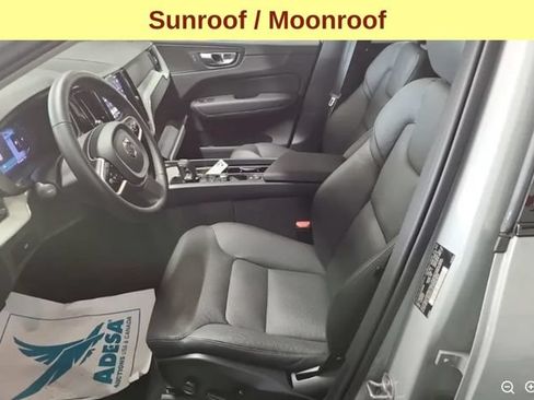 Used 2025 Volvo XC60 B5 Plus AWD/4WD image 5