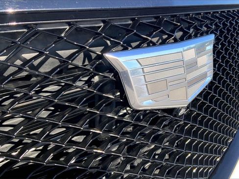 Certified 2024 Cadillac Escalade ESV V w/ LPO, ONYX Package image 30