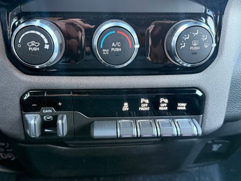 Certified 2025 RAM 1500 Classic Warlock image 33