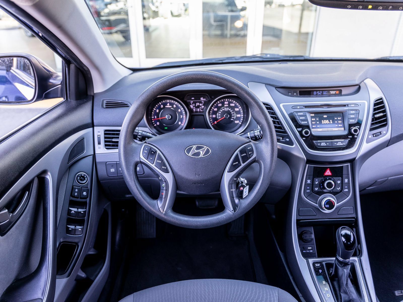 Used 2016 Hyundai Elantra SE w/ Option Group 02 FWD image 16