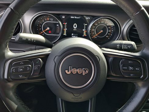 Used 2019 Jeep Wrangler Unlimited Sport S AWD/4WD image 20