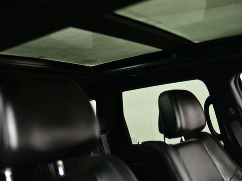 Used 2020 Jeep Grand Cherokee High Altitude image 12