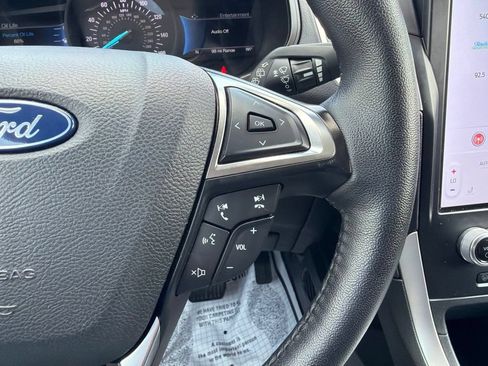 Used 2024 Ford Edge SEL AWD/4WD image 29