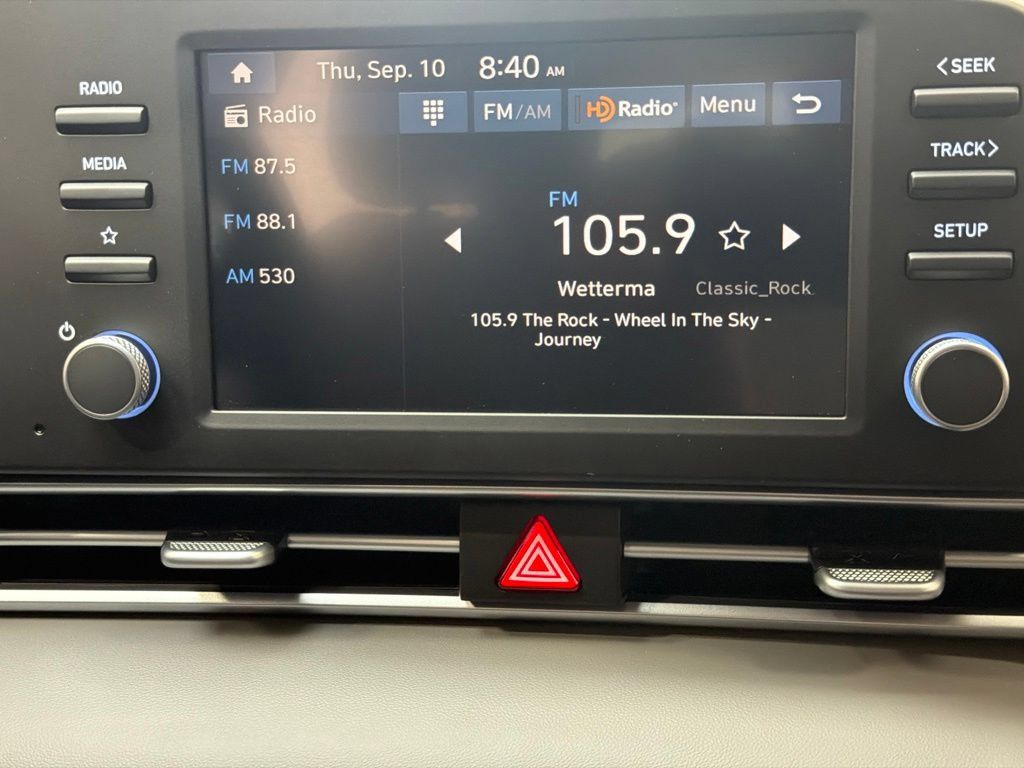 New 2026 Hyundai Elantra SE FWD image 14