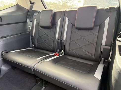 New 2026 Volkswagen Atlas Peak Edition AWD/4WD image 15