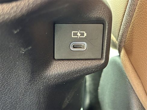 Used 2024 Toyota Grand Highlander AWD Hybrid image 26