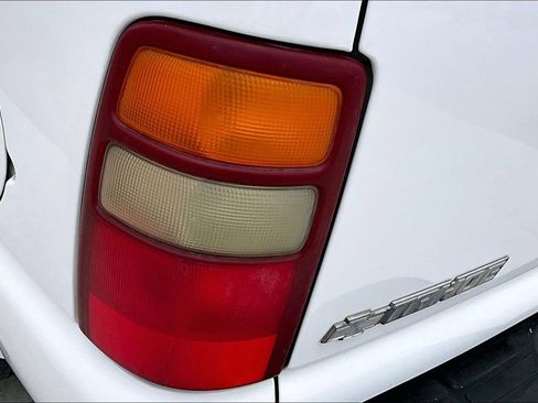 Used 2003 Chevrolet Tahoe LS w/ Cargo Package RWD image 37