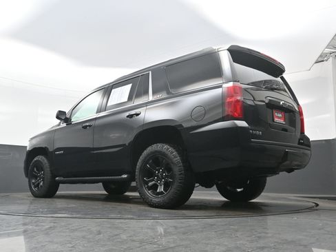 Used 2020 Chevrolet Tahoe LT w/ Luxury Package image 32