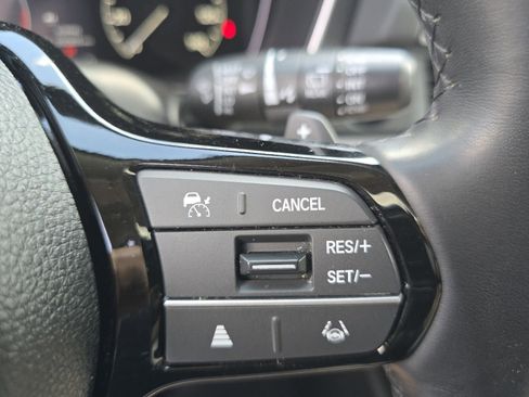 Used 2025 Honda Pilot Touring image 15