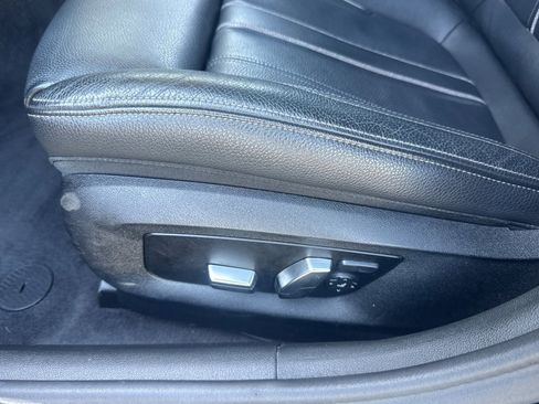 Used 2019 BMW 530e RWD image 13