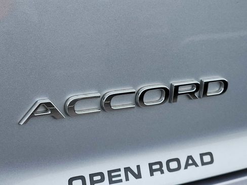 Used 2024 Honda Accord Sport image 28