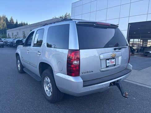 Used 2014 Chevrolet Tahoe LT w/ Luxury Package AWD/4WD image 8