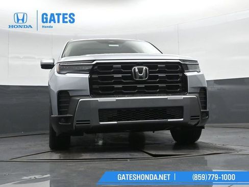 New 2026 Honda Pilot Touring image 44