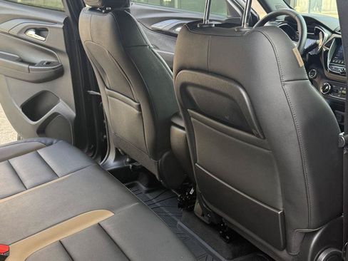 Used 2021 Chevrolet TrailBlazer ACTIV w/ Convenience Package FWD image 41