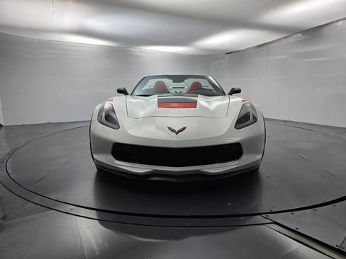Used 2019 Chevrolet Corvette Grand Sport RWD image 2