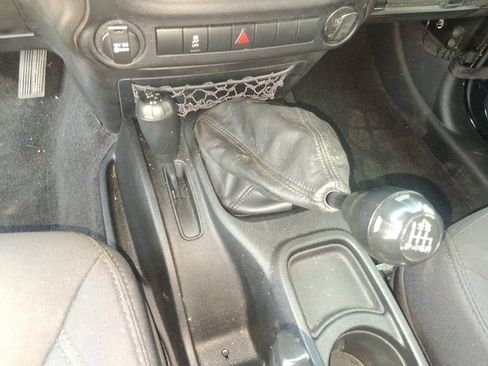Used 2013 Jeep Wrangler Sport AWD/4WD image 9