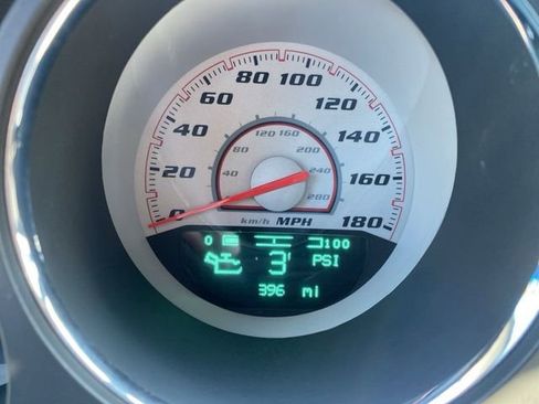 Used 2011 Dodge Challenger SRT8 RWD image 36