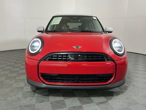 Certified 2025 MINI Cooper 2-Door Hardtop FWD image 3