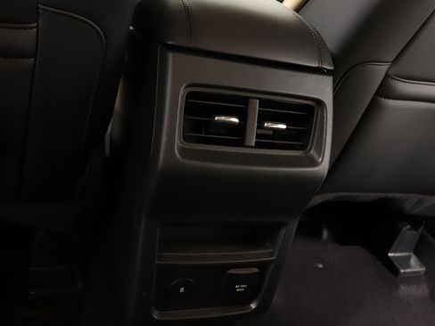 Used 2024 Ford Edge SEL w/ Convenience Package AWD/4WD image 24