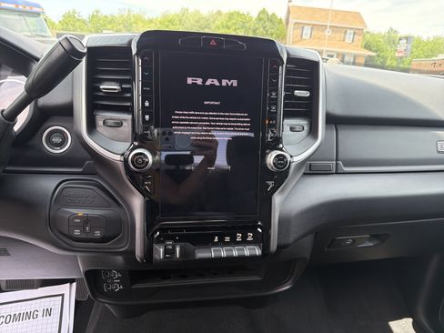 Used 2026 RAM 2500 Big Horn AWD/4WD image 17