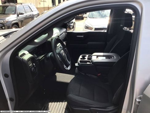 Used 2021 Chevrolet Silverado 1500 Custom w/ Safety Confidence Package image 12