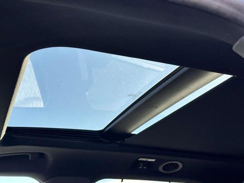 Used 2022 Ford Explorer ST w/ Equipment Group 401A image 15