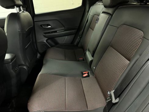 New 2026 Nissan Kicks SR w/ Cold Weather Package image 12